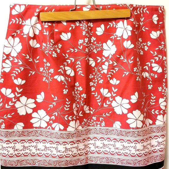 Ann Taylor Loft Floral Striped,Red White Black - Picture 10 of 13